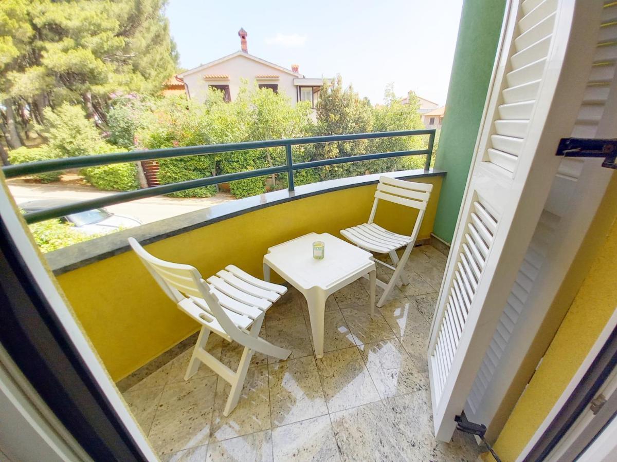Apartment Lungomare Pula Exterior photo